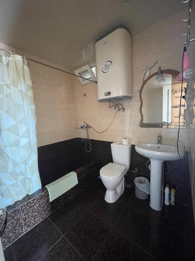 Гостевой Дом На Гечба Hotel Gagra Ngoại thất bức ảnh