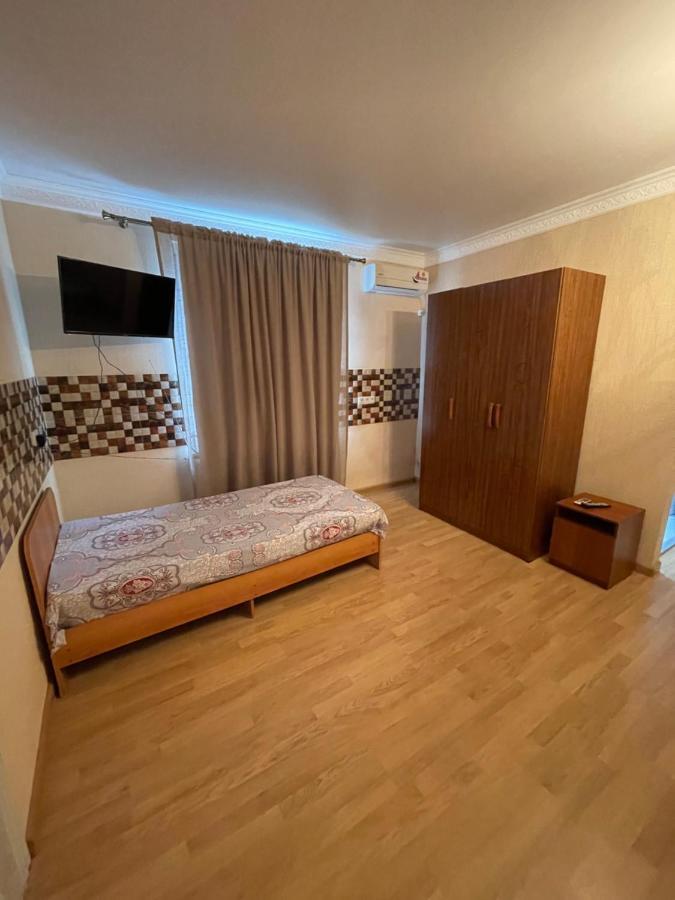 Гостевой Дом На Гечба Hotel Gagra Ngoại thất bức ảnh